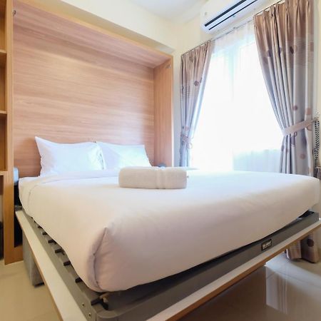 Modern Studio At Green Pramuka City Apartment Near To Shopping Center By Travelio Джакарта Екстер'єр фото